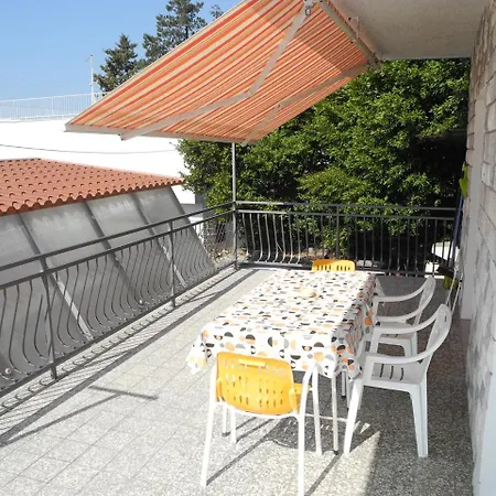 In 26737 * Crikvenica